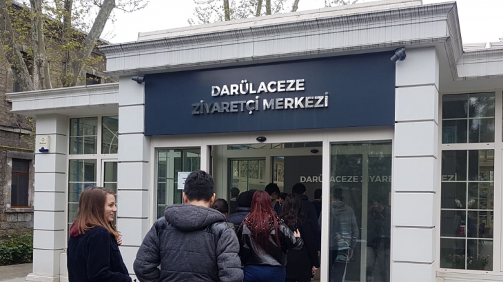 Lise Öğrencileri Darülacezeyi ziyaret etti.