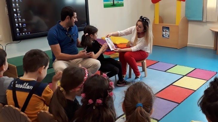 Mavişehir Okyanus Koleji Okul Öncesi Çiçekler Grubu Aile Katılım Etkinliğinde