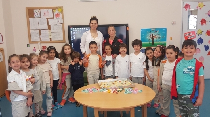 Mimarsinan Okyanus Koleji Okul Öncesi Gökkuşağı Gurubu Aile Katılım Etkinliğinde