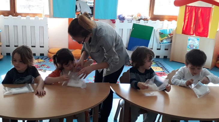 Mimarsinan Okyanus Koleji Okul Öncesi Çiçekler Grubu Fen Doğa Etkinliğinde