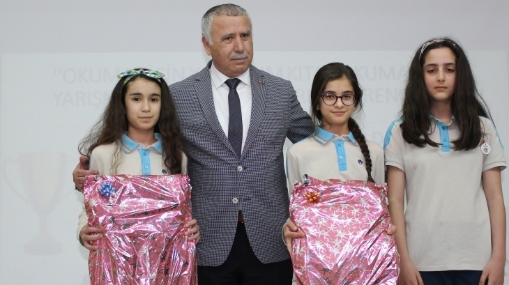 Okyanus Koleji Kitap Okuma Yarışmasında Yine Birinci
