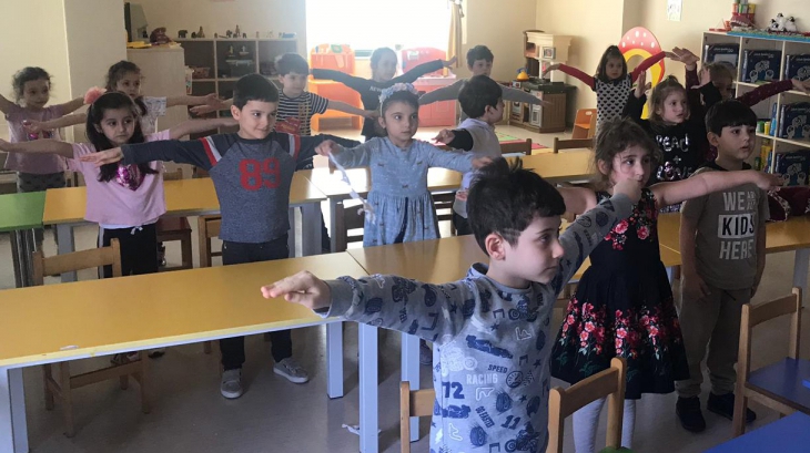 Sancaktepe Okyanus Koleji Okul Öncesi Bulutlar Grubu Öğrencileri Müzik Etkinliğinde