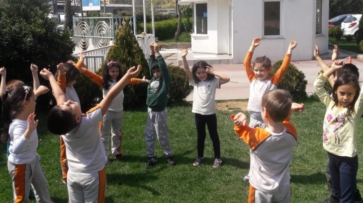 Sancaktepe Okyanus Koleji Okul Öncesi Yıldızlar Grubu Öğrencileri Yaratıcı Drama Dersinde