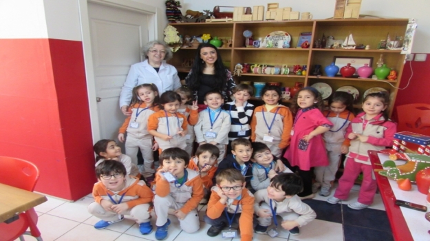 Solarkent Okyanus Koleji Gökkuşağı Grubu Oyunca Atölyesinde