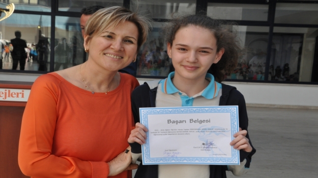 TEOG Deneme Sınavı Türkiye Birincisi Avcılar Okyanus Kolejinden