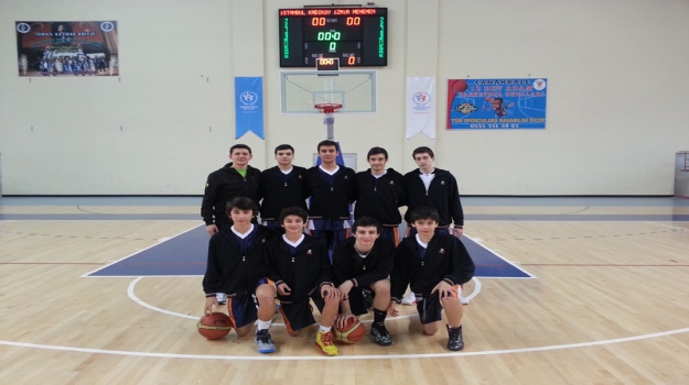 Yıldız Erkek Basketbol Takımı'nın Final Heyecanı