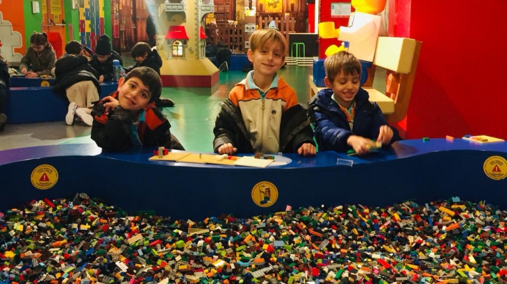 1 Sınıflar Legoland Gezisinde