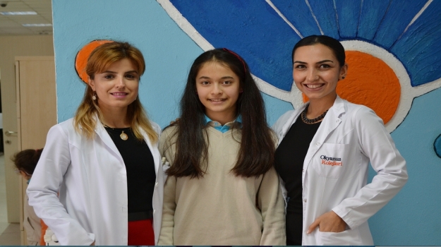 Adana Okyanus Koleji’nde "Ben de Yazarım"ın Aralık 1.si Sare Duru Talan