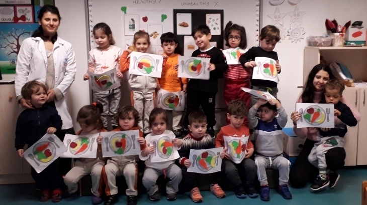 Ataşehir Okul Öncesi Çiçekler Grubu Art & Craft Etkinliğinde