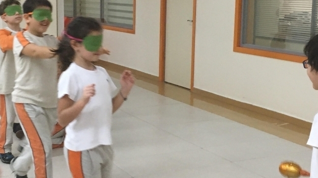 Ataşehir Okyanus 3.Sınıflar 'Sesler Nereden Geliyor?' Deneyini Gerçekleştirdi