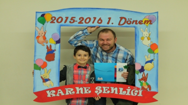 Ataşehir Okyanus Koleji Öğrencilerinin Karne Heyecanı