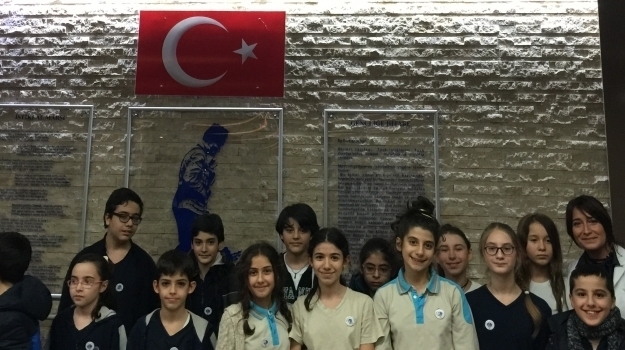 Ataşehir Okyanus Ortaokulunda Ayın Reading ve Writing Starları Seçildi