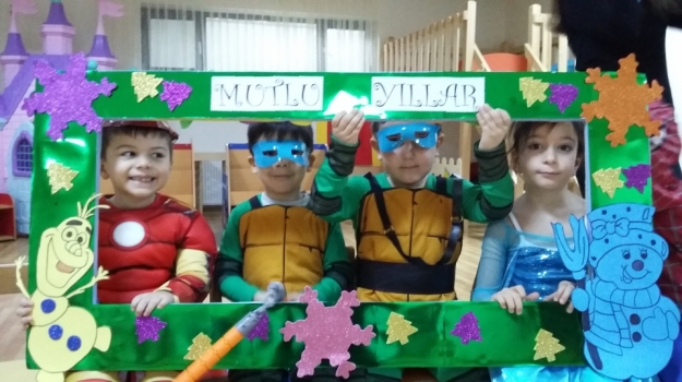 Avcılar Bulutlar Grubu Kostüm ve Yeni Yıl Partisi Etkinliğinde