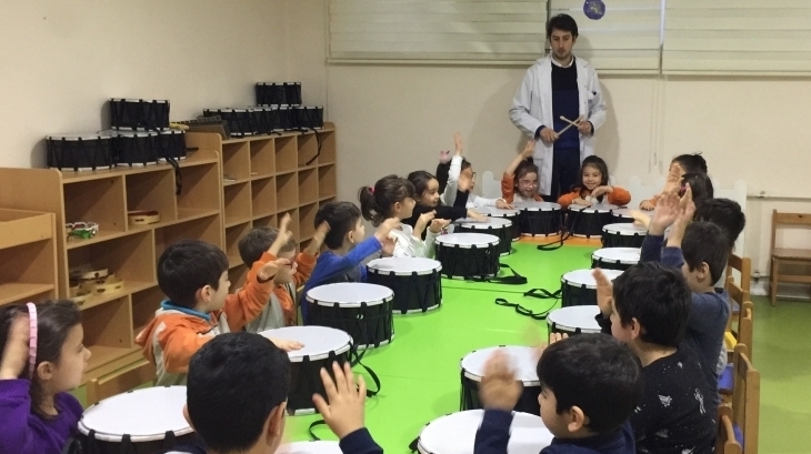 Avcılar Bulutlar  Grubu Öğrencileri Müzik Etkinliğinde