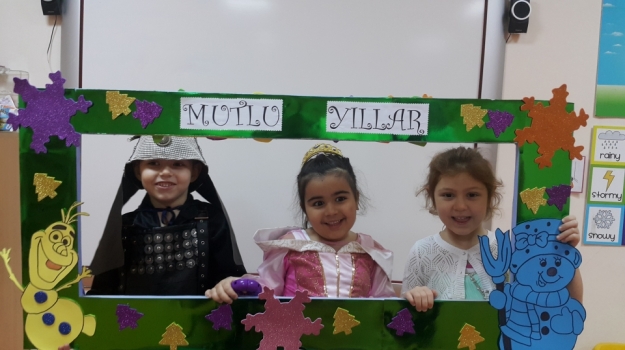 Avcılar Deniz Yıldızı Grubu Yeni yıl ve Kostüm partisinde