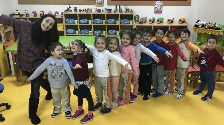 Avcılar İnciler Grubu Öğrencileri Drama Etkinliğinde