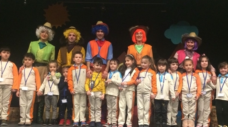 Avcılar Okyanus Koleji Öğrencileri Tiyatroda