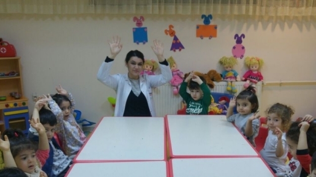Avcılar Sarı Grubu Sanat Etkinliğinde
