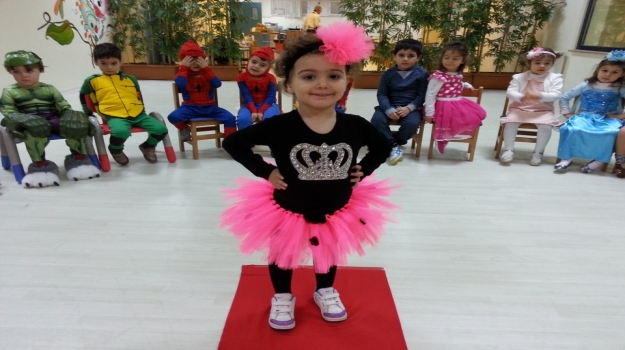Avcılar Sarı Grubu Yeni Yıl ve Kostüm Partisinde
