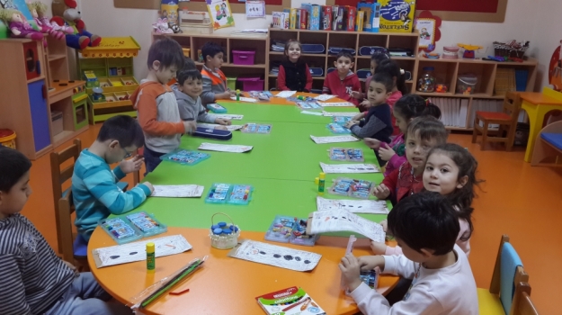 AVCILAR YILDIZLAR GRUBU SANAT ETKİNLİĞİNDE