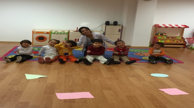 Bahçelievler Okyanus Koleji Okul Öncesi Balıklar Grubu Oyun Etkinliğinde