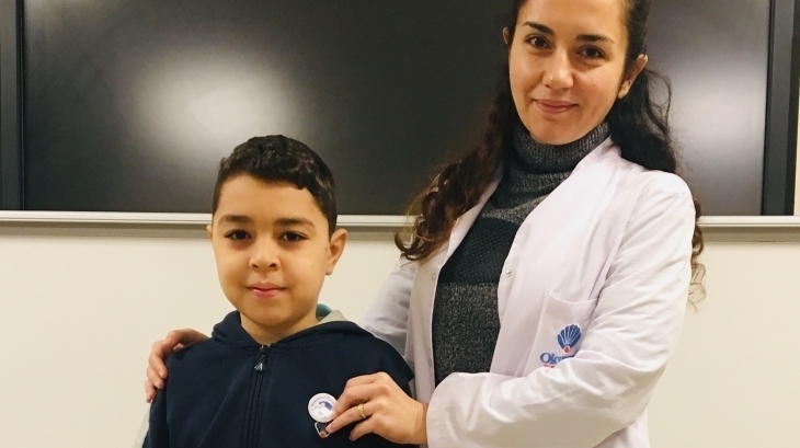 Bahçelievler Okyanus Koleji Ortaokul Kademesi Aralık Ayı İngilizce Kitap Okuma Birincisi