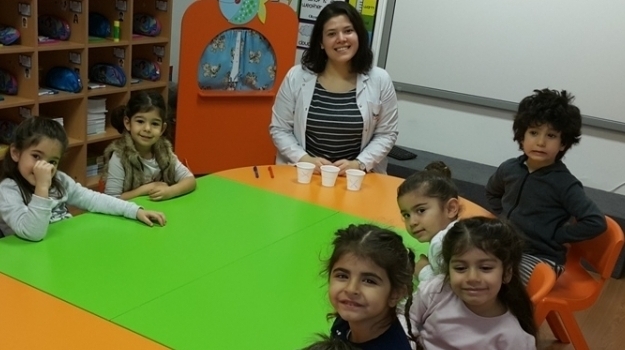 Bahçelievler Okyanus Okul öncesi Deniz Yıldızları Grubu Fen ve Matematik Dersinde