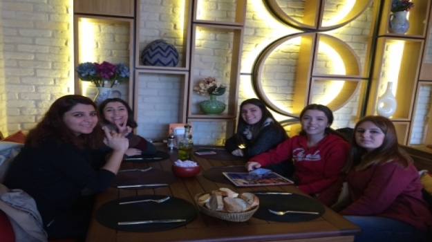 Bahçeşehir Okyanus 11. ve 12. Dil Sınıfı Motivasyon Kahvaltısında