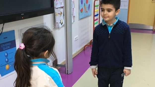 Bahçeşehir Okyanus Üstün Zekalılar 1.Sınıf Öğrencileri Drama Dersinde