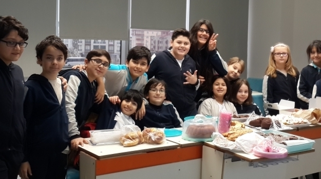 Beykent Kampüsü Myon Birincisi 5-B Ödülünü Parti Yaparak Kutladı