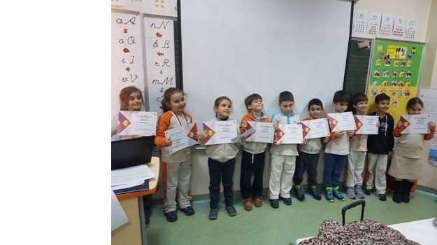 Beylikdüzü İlkokul Öğrencileri MentalUP Zihinsel Gelişim Programı Ödüllerini Aldılar