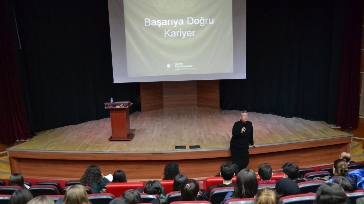 Beylikdüzü Okyanus Koleji 12.Sınıf Öğrencilerine Motivasyon Semineri Yapıldı
