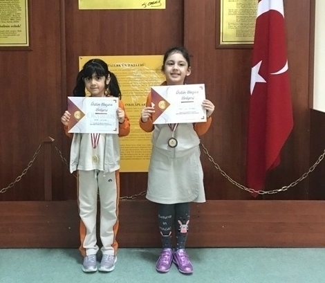 Beylikdüzü Okyanus Koleji İlkokul kademesi öğrencileri MentalUP ‘Madalya ve Üstün Başarı Belgesi’ ödüllerini aldılar.