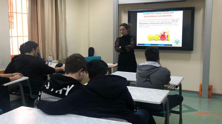 Beylikdüzü Okyanus Koleji Lise Kademesinde 10. Sınıf Öğrencileri İçin "Ders Seçimi ve Kariyer Gelişimi “Konulu Seminer Verildi