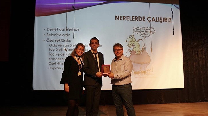 Bornova Okyanus Koleji Ortaokul Kademesi "Gelecekte Bir Gün Meslekte İlk Gün Projesi"nde Sıra Velilerimizde