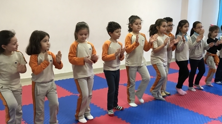 Eryaman Okyanus Koleji İlkokul Kademesi Öğrencileri Yetenek Dersinde
