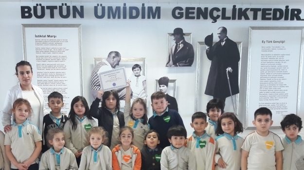 Eryaman Okyanus İlkokul Kademesinde Haftanın Örnek Sınıfı 1-A Seçildi