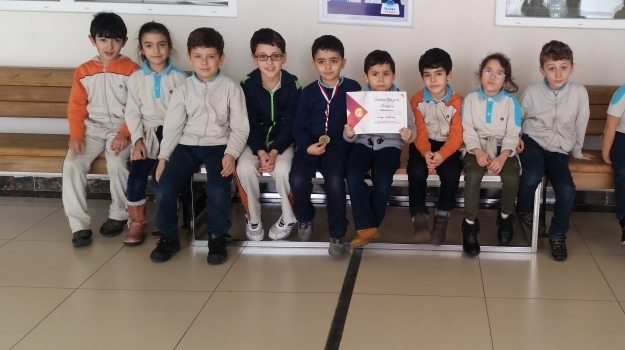 Eryaman İlkokul Kademesinde Mental-Up Şampiyonları Ödüllerini Aldı