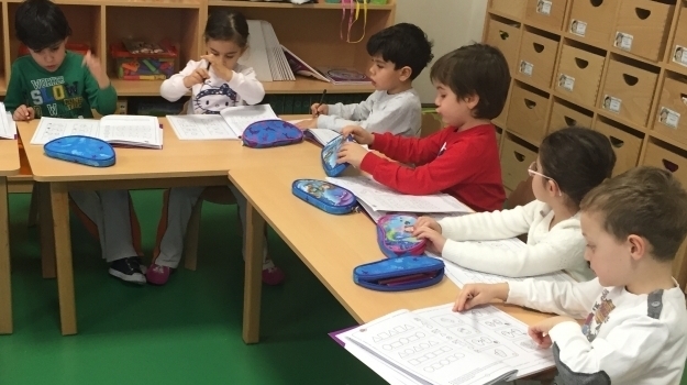 Eryaman Okul Öncesi Gezegenler Sınıfı Okuma Yazma Etkinliğinde