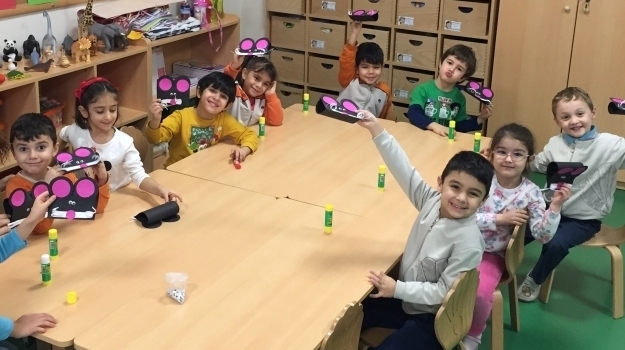 Eryaman Okul Öncesi Bölümü Gezegenler Sınıfı Sanat Etkinliğinde