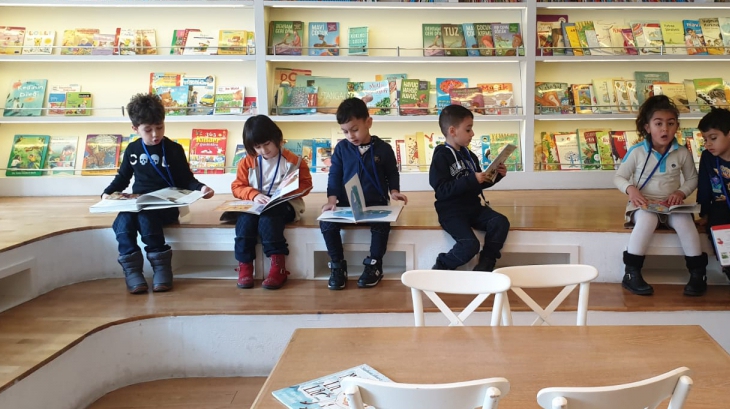 Eryaman Okyanus Koleji Okul Öncesi Kademesi Öğrencileri Cumba Çocuk Kitabevi Gezisine Gittiler