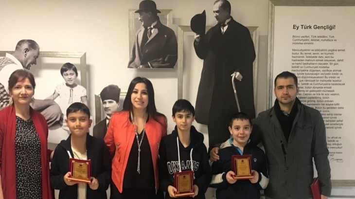 Eryaman Okyanus Koleji Ortaokul Kademesinde 'Aralık Ayı Örnek Öğrencileri' Belli Oldu