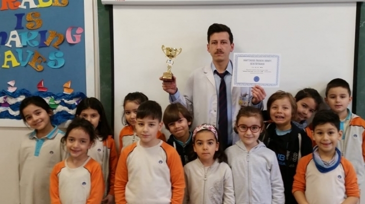 Eryaman Okyanus Kolejinde Haftanın Örnek Sınıfı Seçildi