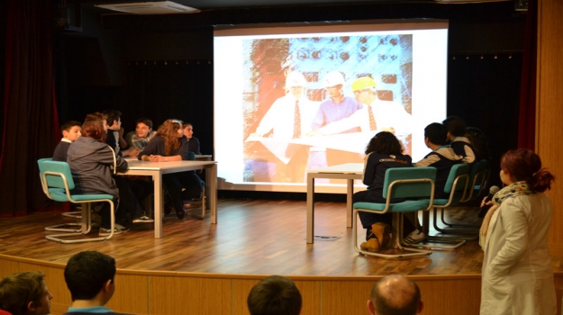 Fatih Okyanus'ta 2014'ün İlk İngilizce Yarışması