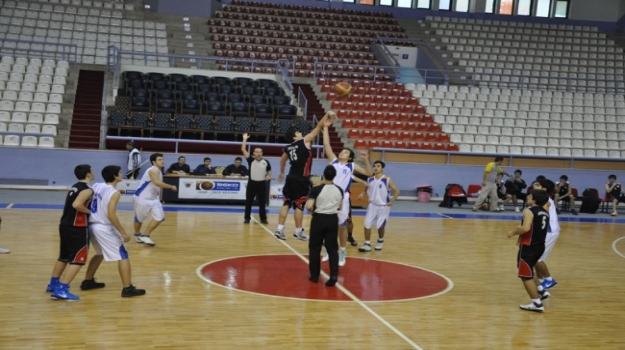 Genç Basket Takımlarımız Dolu Dizgin