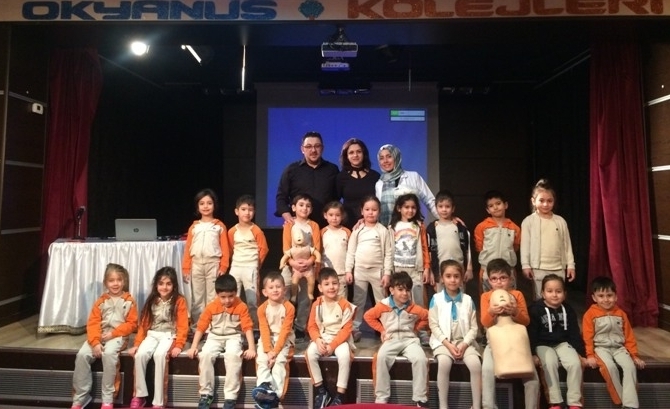 Güneşli Okyanus Koleji Okul Öncesi Gökkuşağı Grubu Veli Etkinliğinde