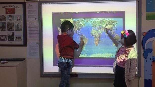 Güneşli Okyanus Koleji Okul Öncesi A Grubu Öğrencileri FastracKids Dersinde