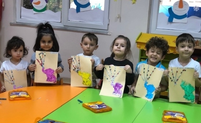 Güneşli Okyanus Koleji Okul Öncesi Rüzgarlar Grubu  Sanat Etkinliğinde