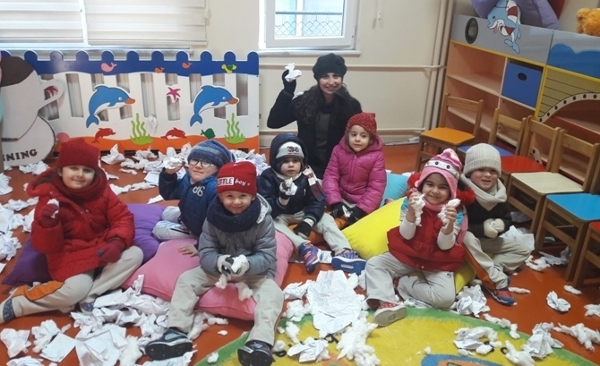 Güneşli Okyanus Koleji Okul Öncesi Yunuslar Grubu Bilingual Dersinde