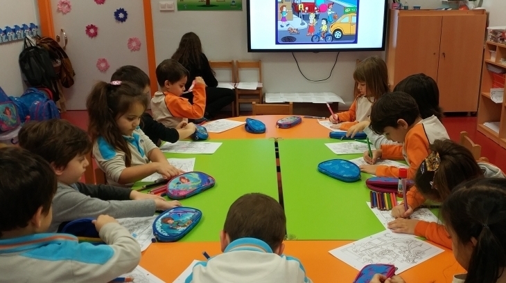 Halkalı Okul Öncesi Deniz Yıldızı Grubu Fastrackıds Dersinde